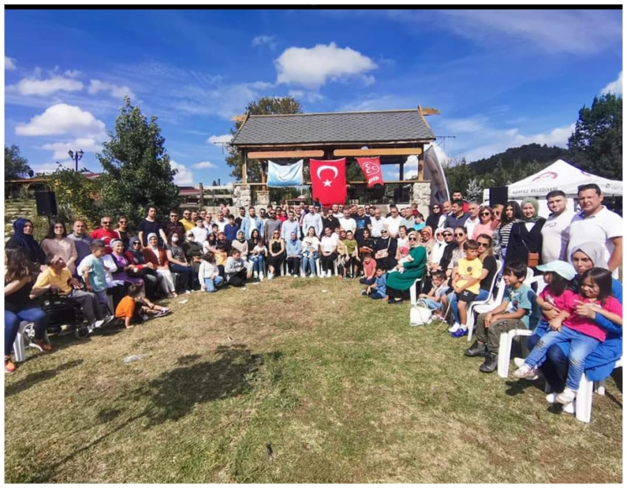MHP GEBZE ILÇE TEŞKILATI TANITIM VE KAYNAŞMA GÜNÜNDE MORAL DEPOLADI   