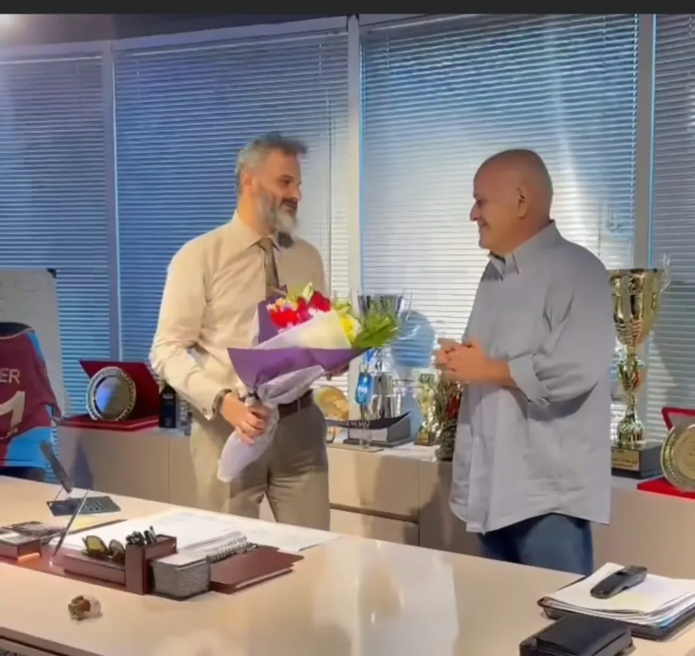 AHMET ÇAKAR’DAN ŞENER YILMAZ’A ÖZEL TEŞEKKÜR